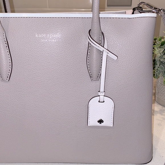 Kate Spade Purse/Handbag - Picture 2 of 6